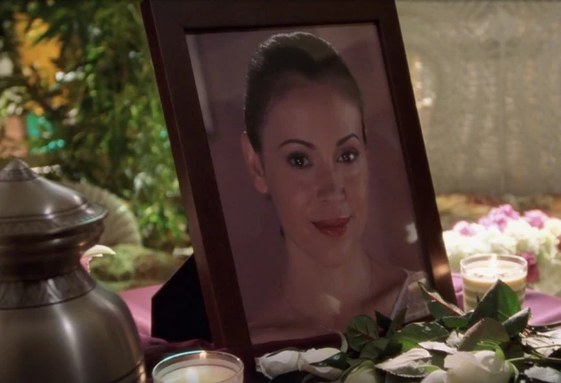 Кадр из сериала Зачарованные 8 сезон